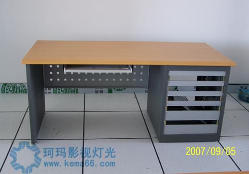 非编操作台KM-8088-16/20D/24D